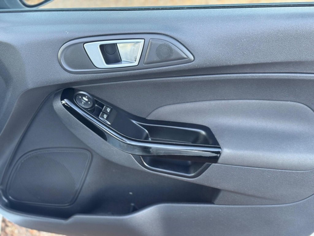 Used Ford Fiesta 2013 for sale - 76797778: Photo 32