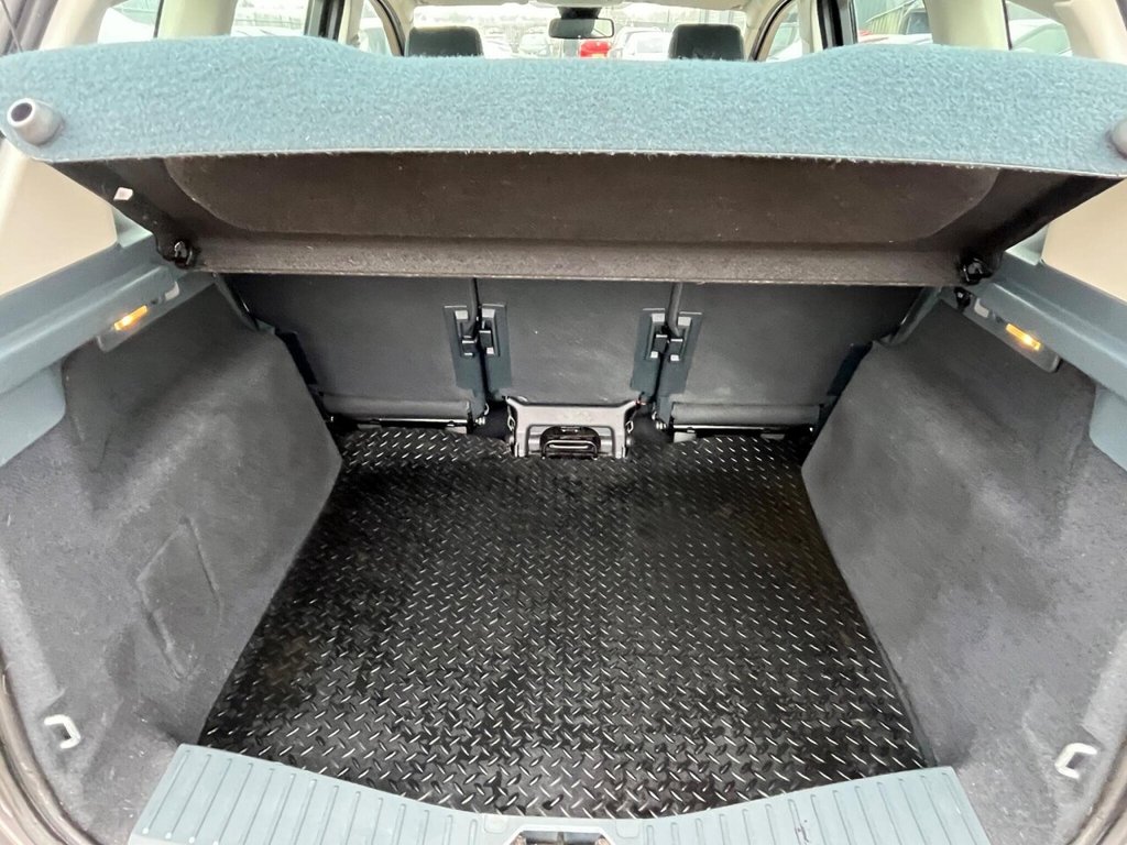 Used Ford C-Max 2013 for sale - 77614176: Photo 31