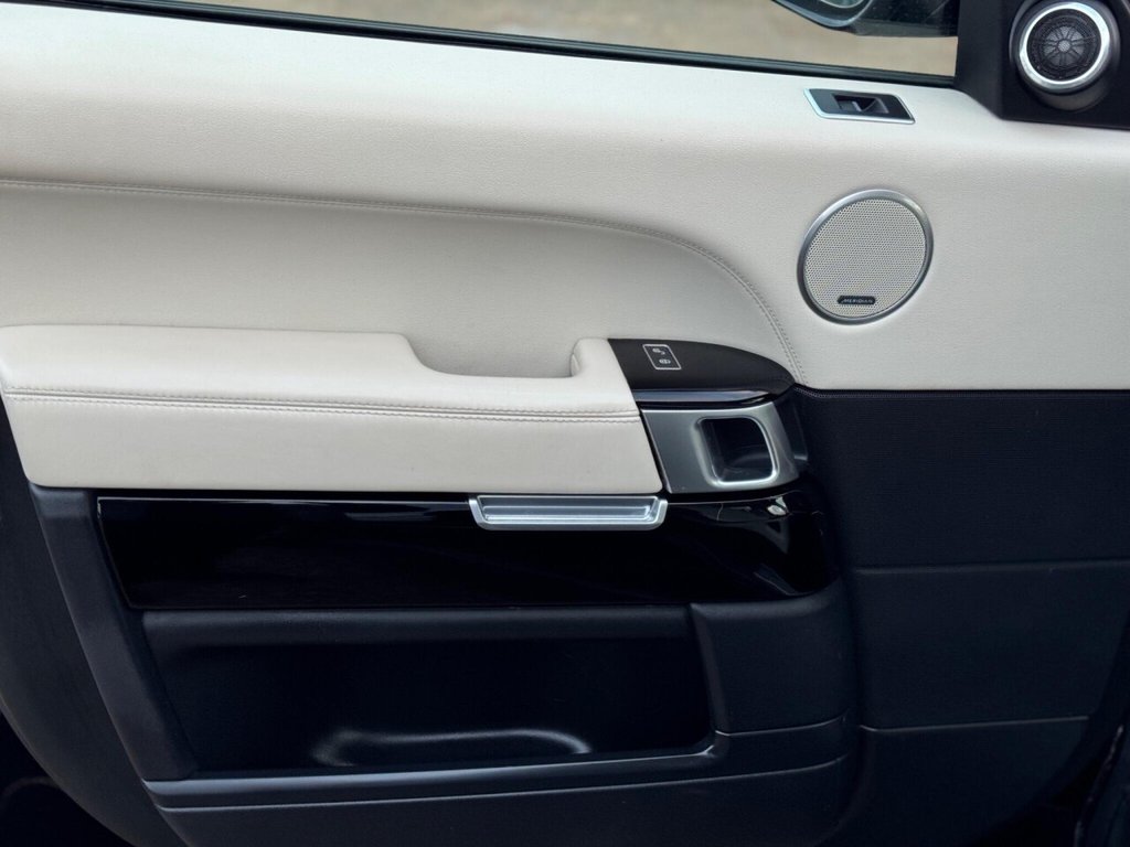 Used Land Rover Range Rover 2017 for sale - 77050803: Photo 41