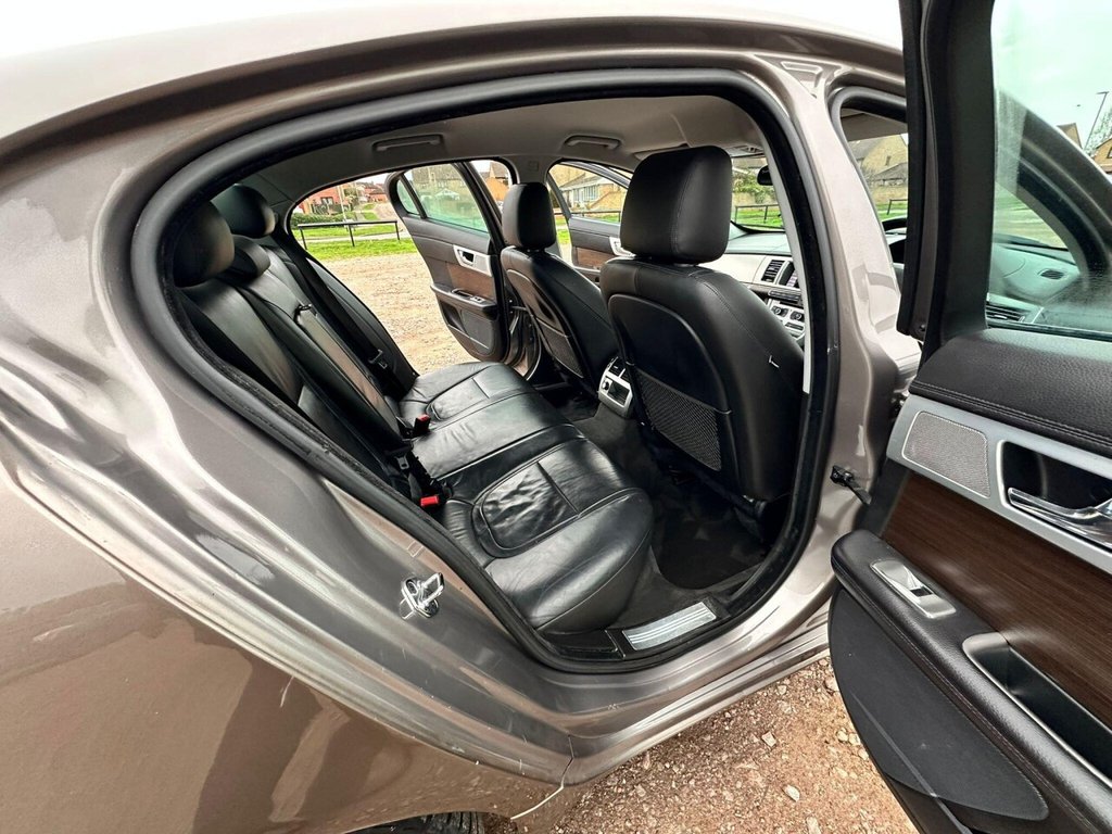 Used Jaguar XF 2012 for sale - 77067549: Photo 19