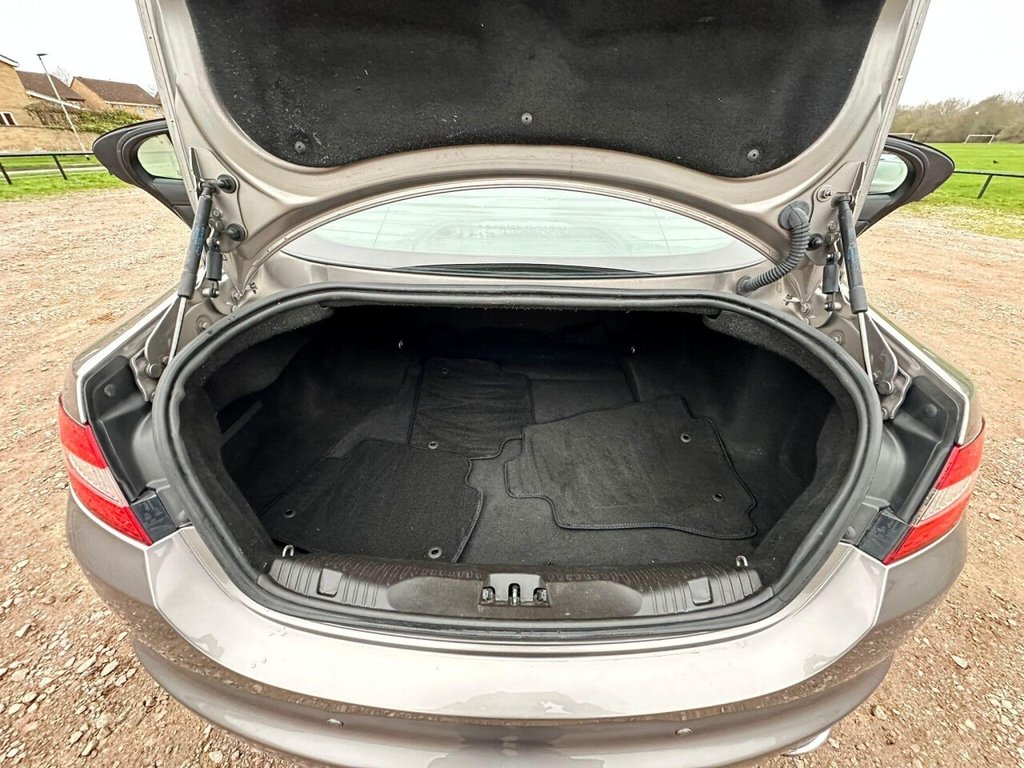 Used Jaguar XF 2012 for sale - 77067549: Photo 28