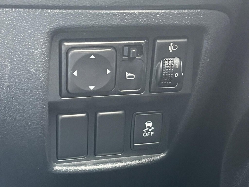 Used Nissan Juke 2014 for sale - 77673657: Photo 16