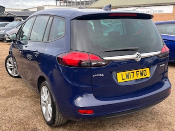 Used Vauxhall Zafira 2017 for sale - 77054201: Photo
