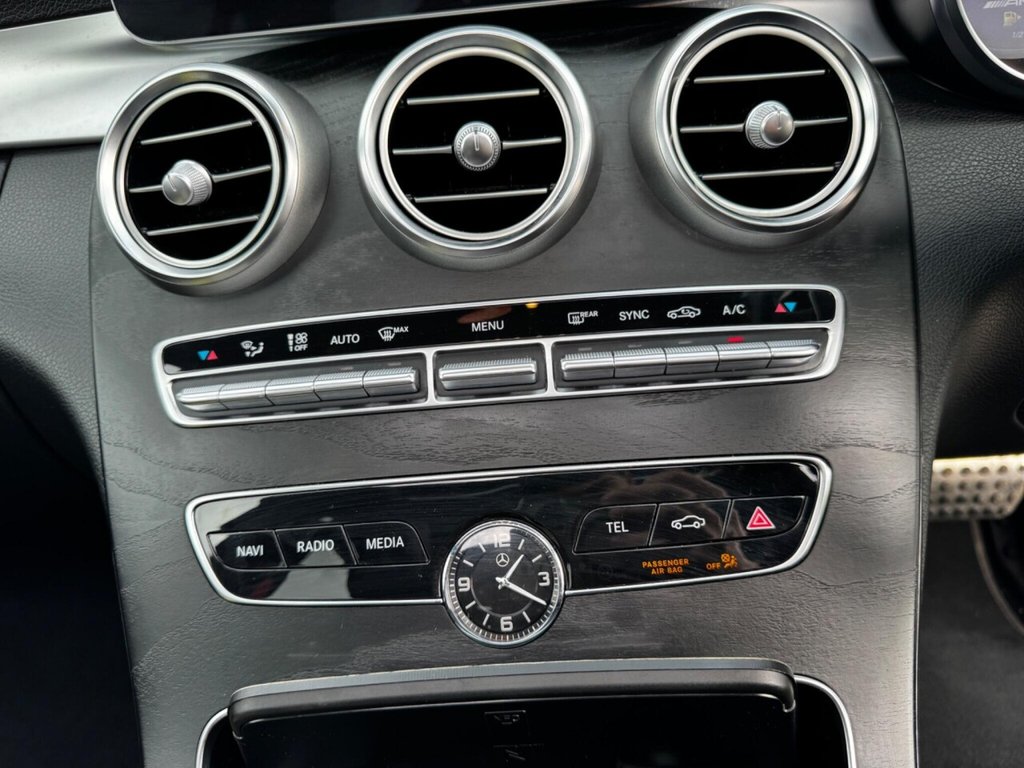 Used Mercedes-Benz C Class 2019 for sale - 77685347: Photo 32
