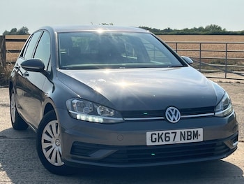Used Volkswagen Golf 2017 for sale - 79261116: Photo