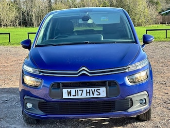 Used Citroen C4 Grand Picasso 2017 for sale - 76610327: Photo
