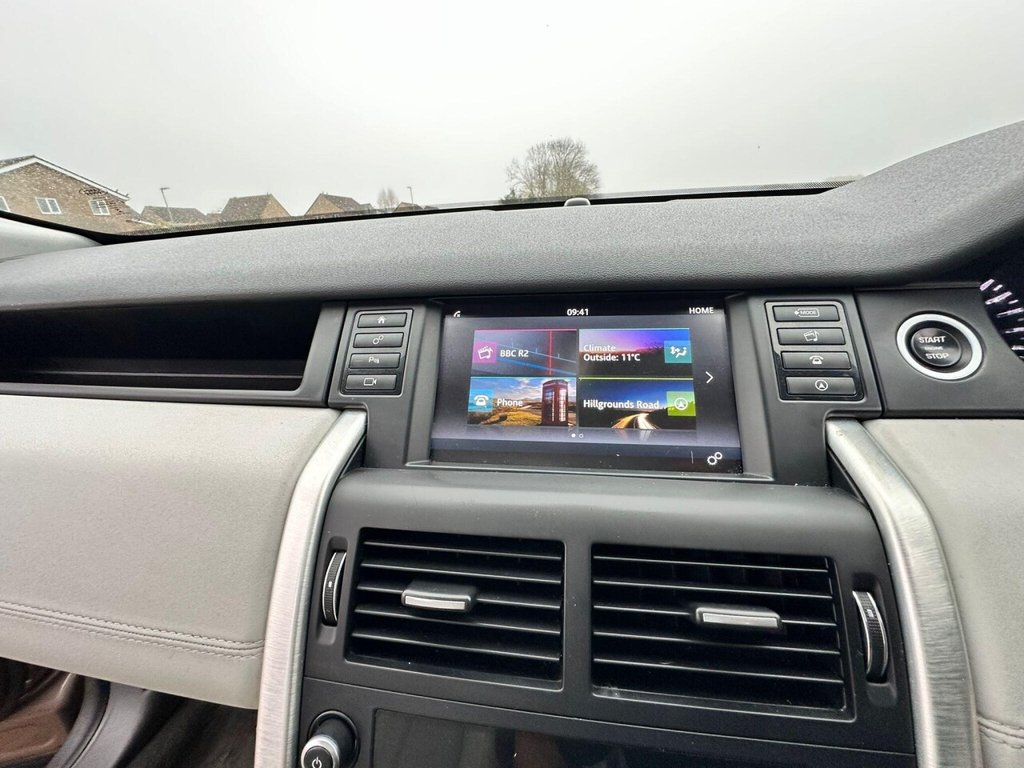 Used Land Rover Discovery Sport 2015 for sale - 76610320: Photo 25