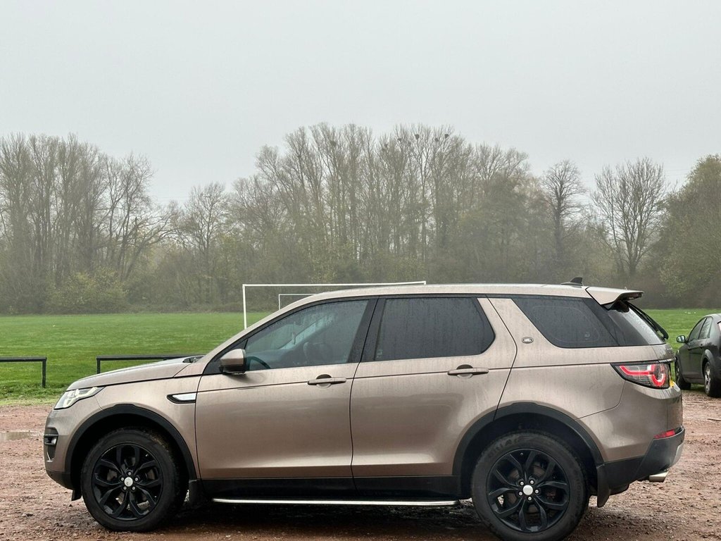 Used Land Rover Discovery Sport 2015 for sale - 76610320: Photo 7