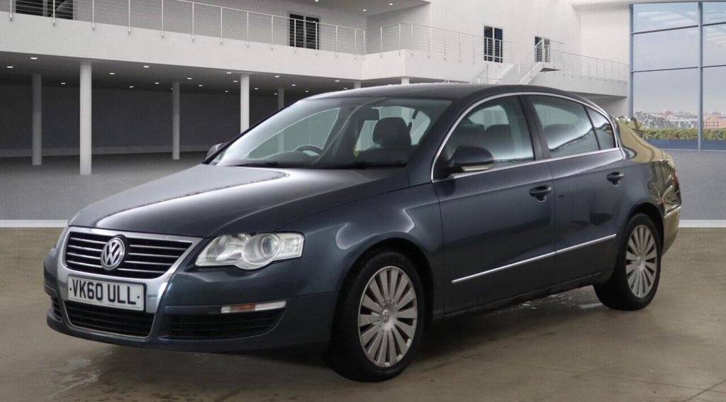 Used Volkswagen Passat 2010 for sale - 76623331: Photo 2
