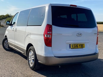 Used Hyundai i800 2016 for sale - 79462049: Photo