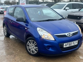 Used Hyundai i20 2010 for sale - 77470486: Photo
