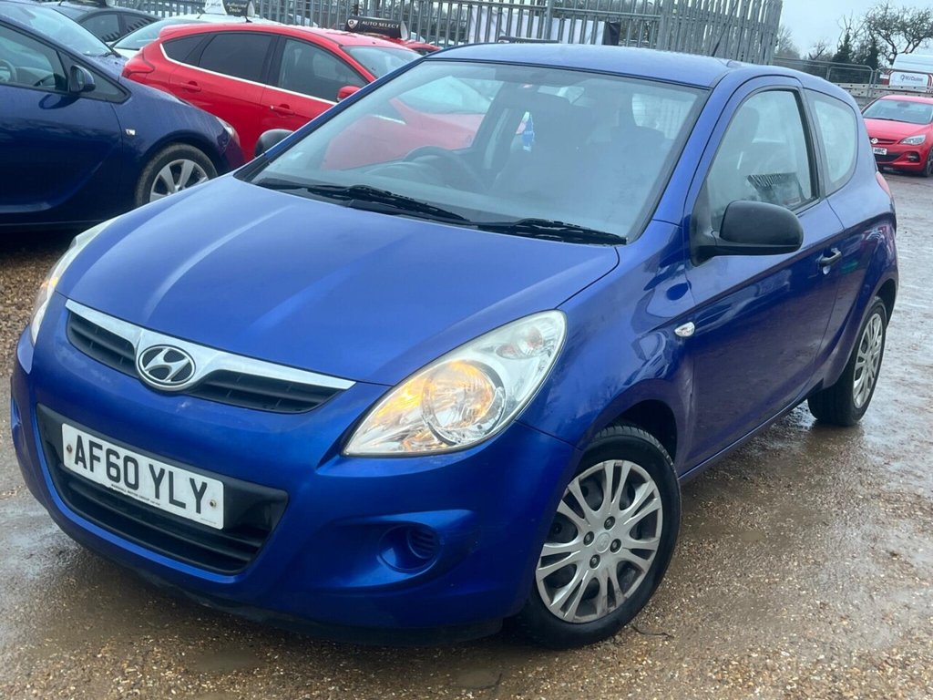 Used Hyundai i20 2010 for sale - 77470486: Photo 2