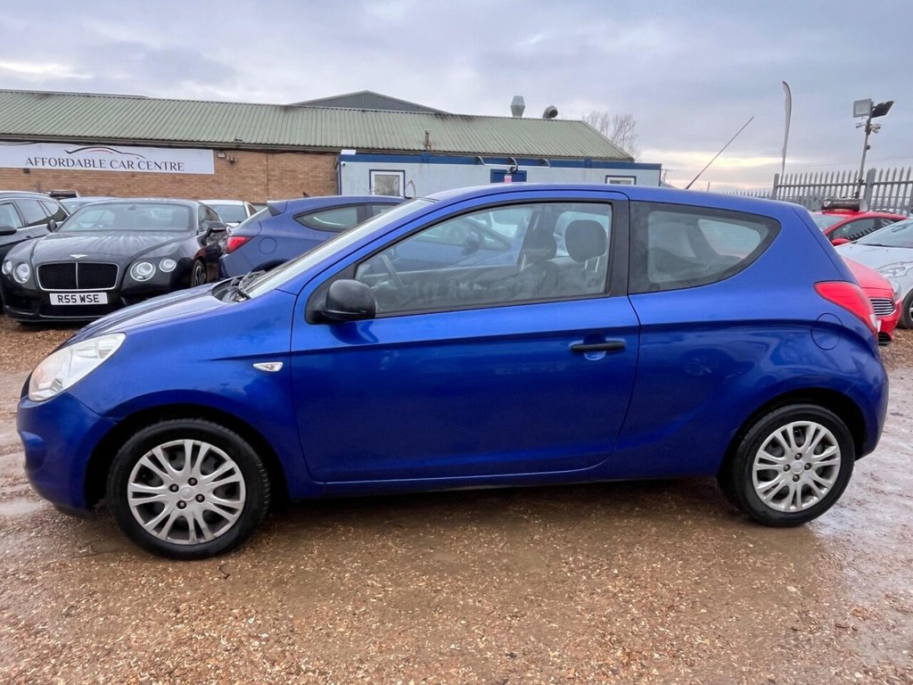 Used Hyundai i20 2010 for sale - 77470486: Photo 23