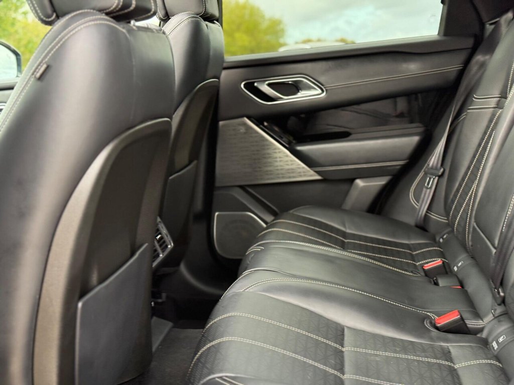 Used Land Rover Range Rover Velar 2018 for sale - 76406471: Photo 17