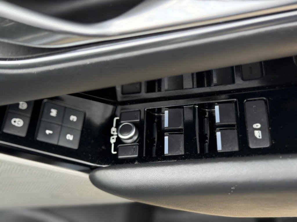 Used Land Rover Range Rover Velar 2018 for sale - 76406471: Photo 25