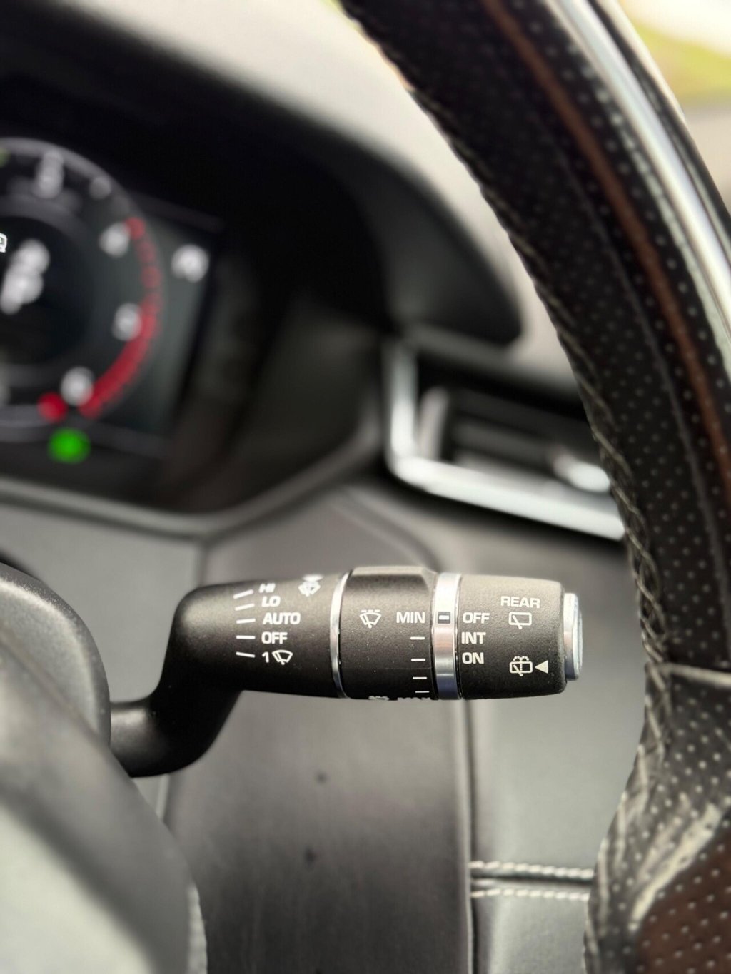 Used Land Rover Range Rover Velar 2018 for sale - 76406471: Photo 50