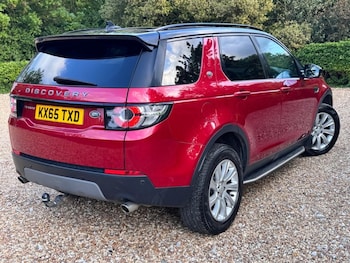 Used Land Rover Discovery Sport 2015 for sale - 78418381: Photo