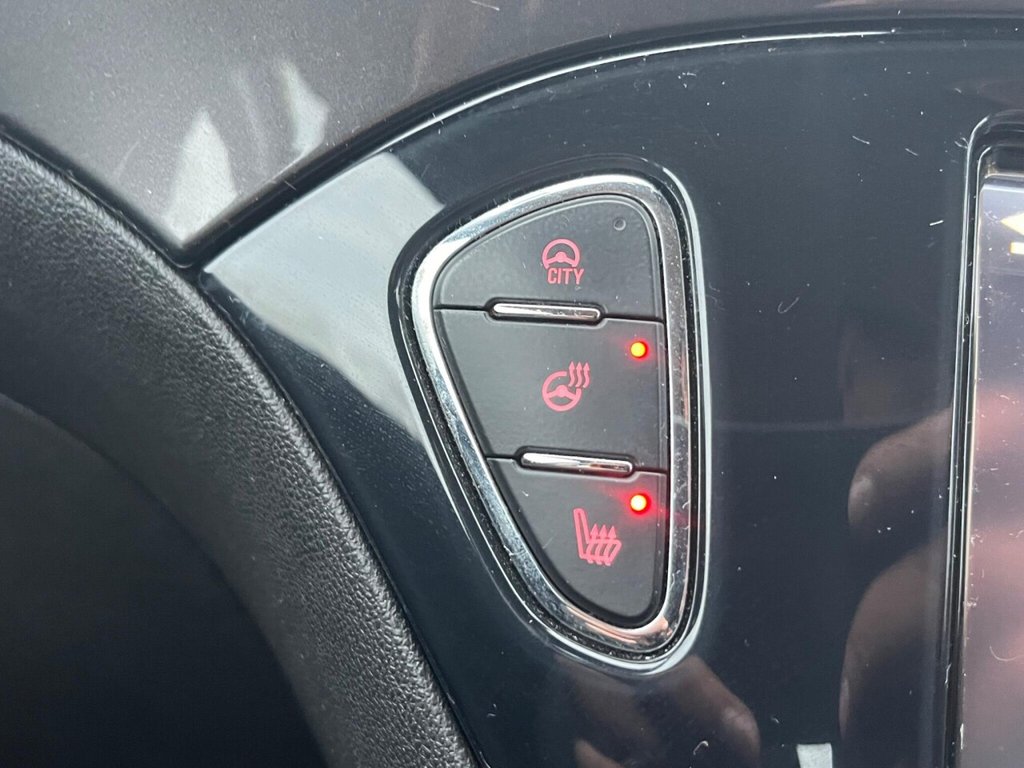 Used Vauxhall Corsa 2015 for sale - 77244634: Photo 28