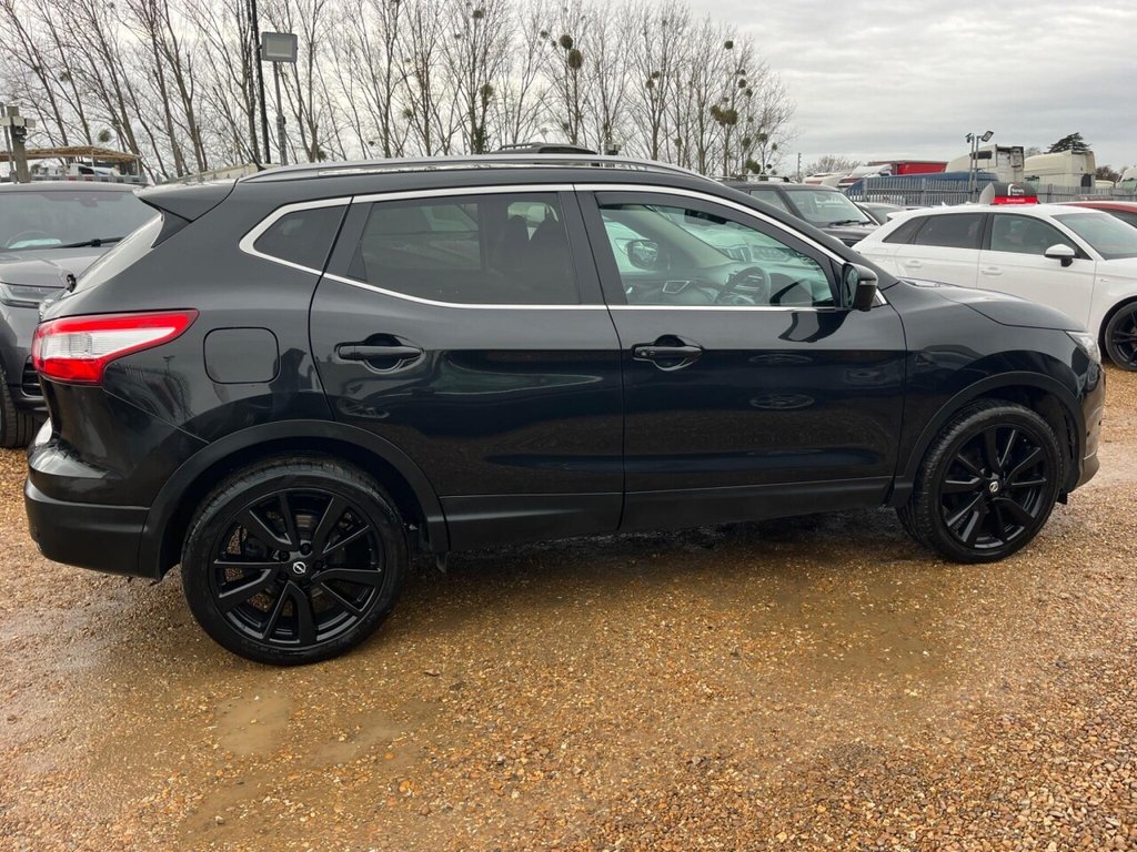 Used Nissan Qashqai 2016 for sale - 77065097: Photo 16