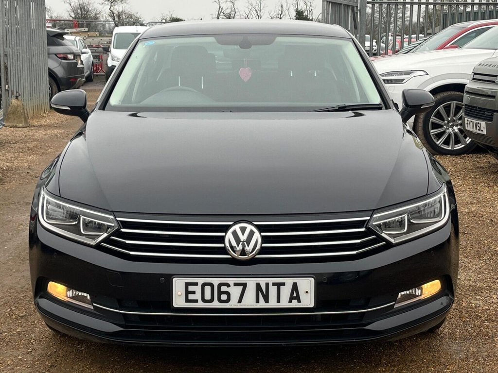 Used Volkswagen Passat 2017 for sale - 77799812: Photo 2