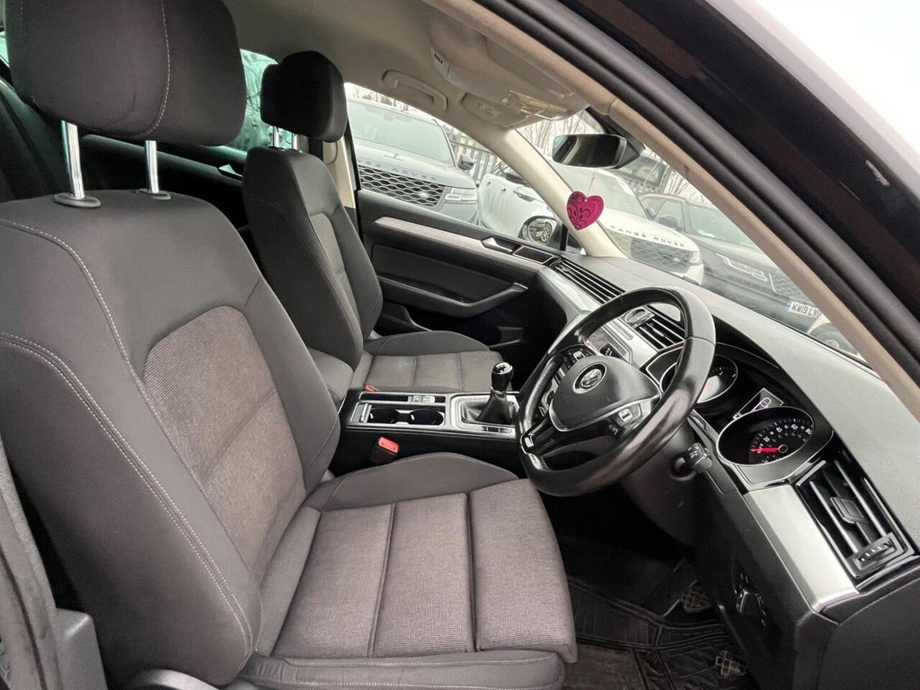 Used Volkswagen Passat 2017 for sale - 77799812: Photo 27