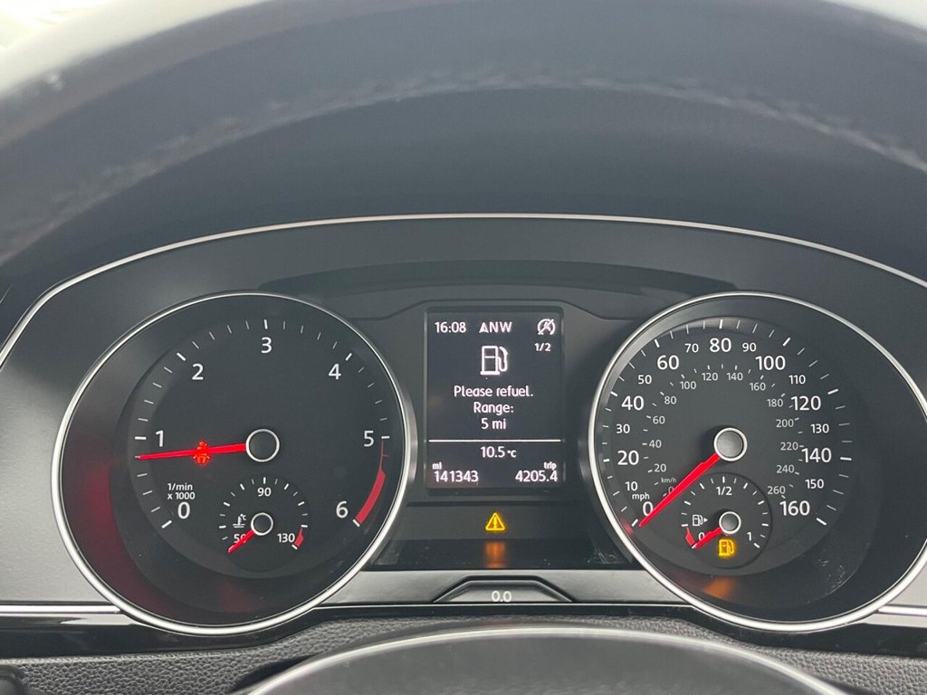 Used Volkswagen Passat 2017 for sale - 77799812: Photo 43