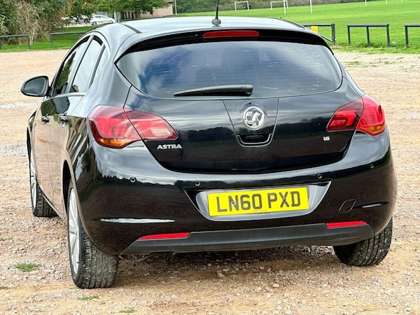 Used Vauxhall Astra 2010 for sale - 76223839: Photo 10