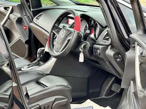 Used Vauxhall Astra 2010 for sale - 76223839: Photo 15