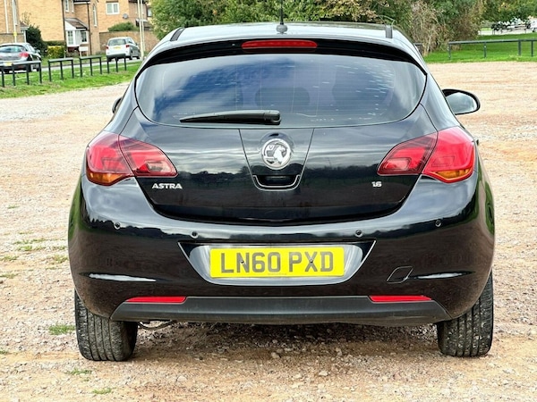 Used Vauxhall Astra 2010 for sale - 76223839: Photo 9