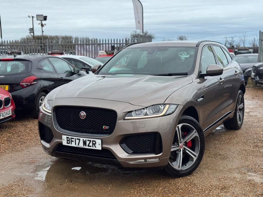 Used Jaguar F-Pace 2017 for sale - 77199787: Photo 2