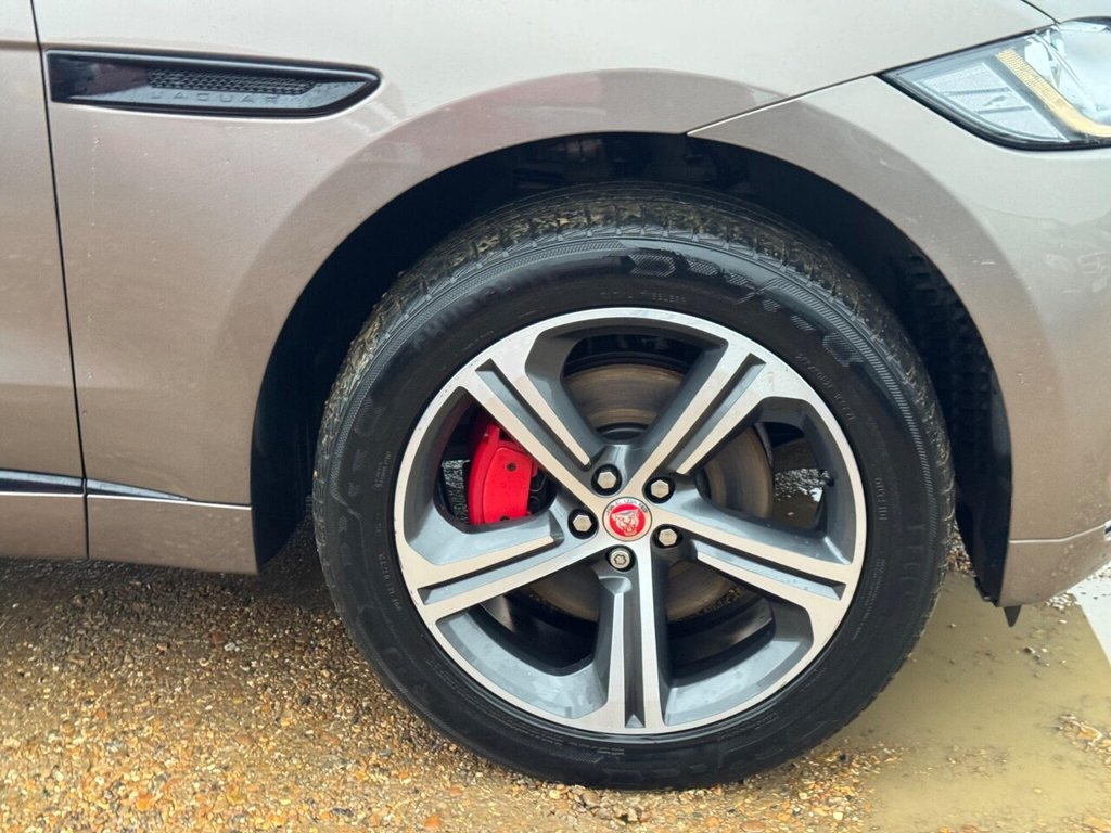 Used Jaguar F-Pace 2017 for sale - 77199787: Photo 34