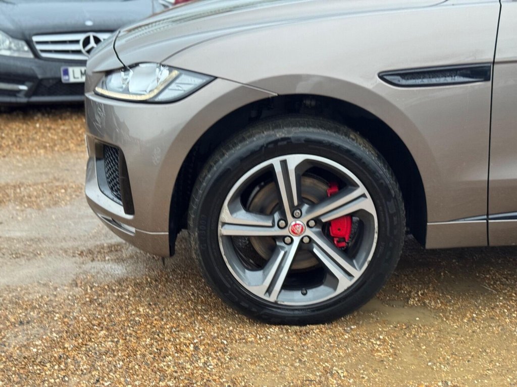 Used Jaguar F-Pace 2017 for sale - 77199787: Photo 35