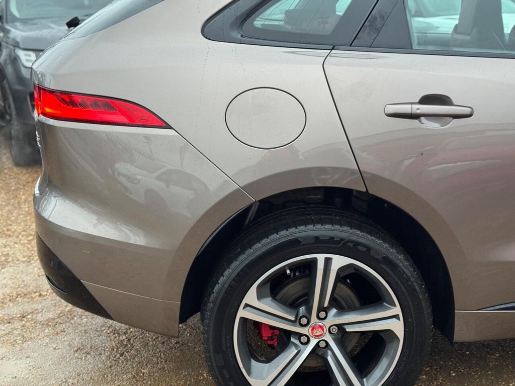 Used Jaguar F-Pace 2017 for sale - 77199787: Photo 39