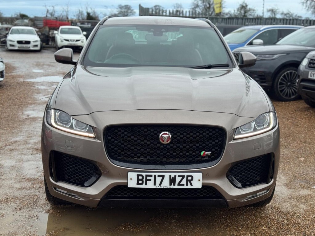 Used Jaguar F-Pace 2017 for sale - 77199787: Photo 6