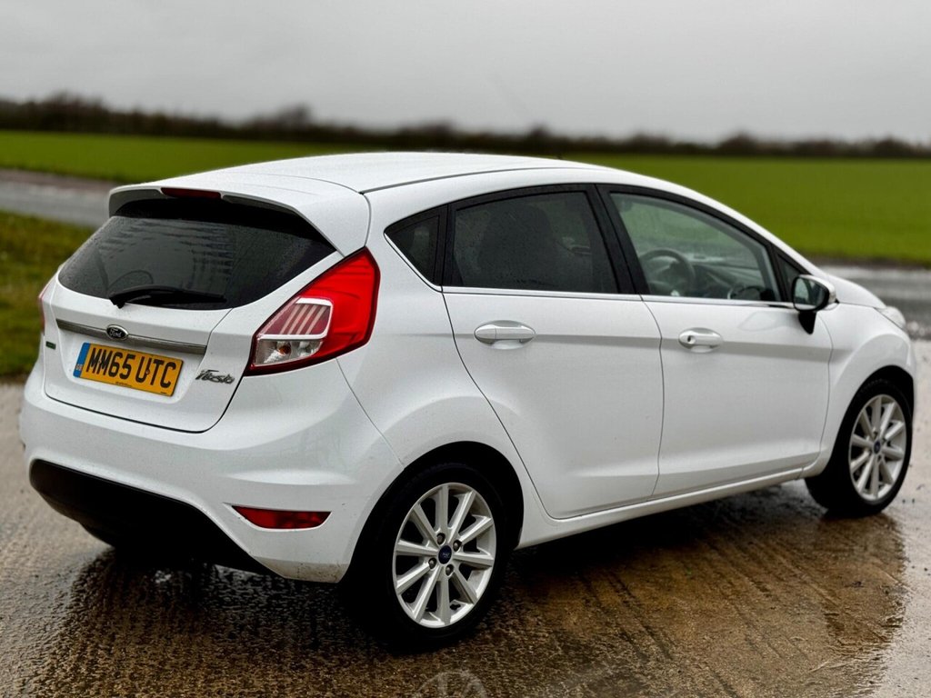 Used Ford Fiesta 2015 for sale - 76841209: Photo 11