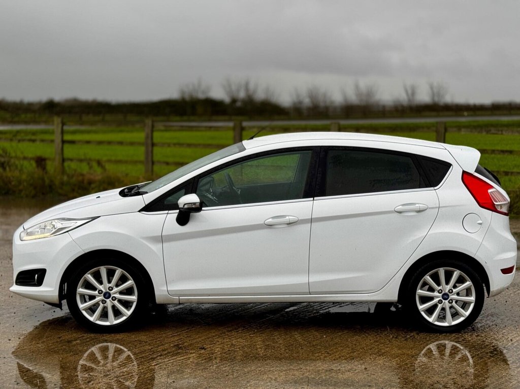 Used Ford Fiesta 2015 for sale - 76841209: Photo 20