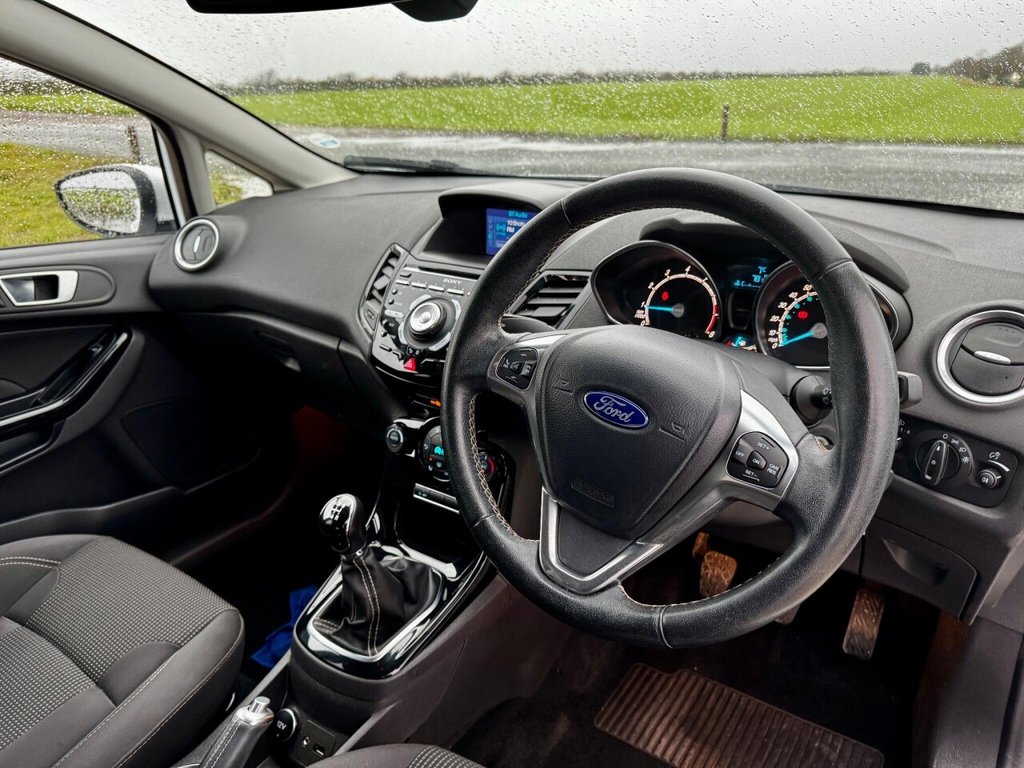 Used Ford Fiesta 2015 for sale - 76841209: Photo 33
