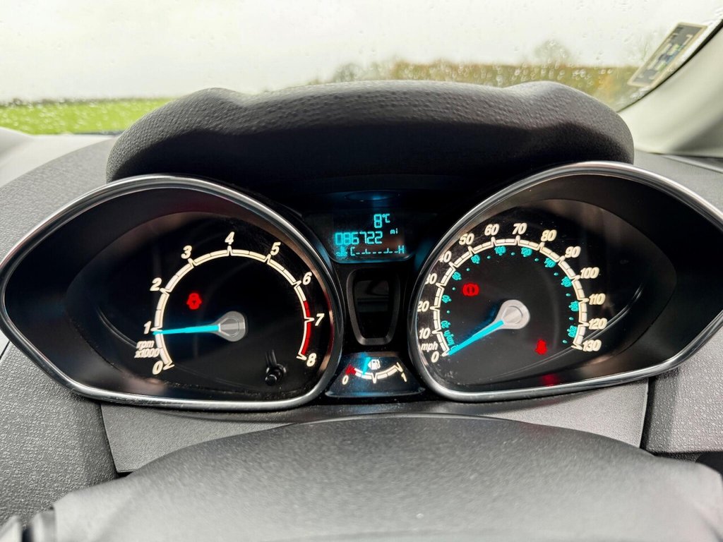 Used Ford Fiesta 2015 for sale - 76841209: Photo 48