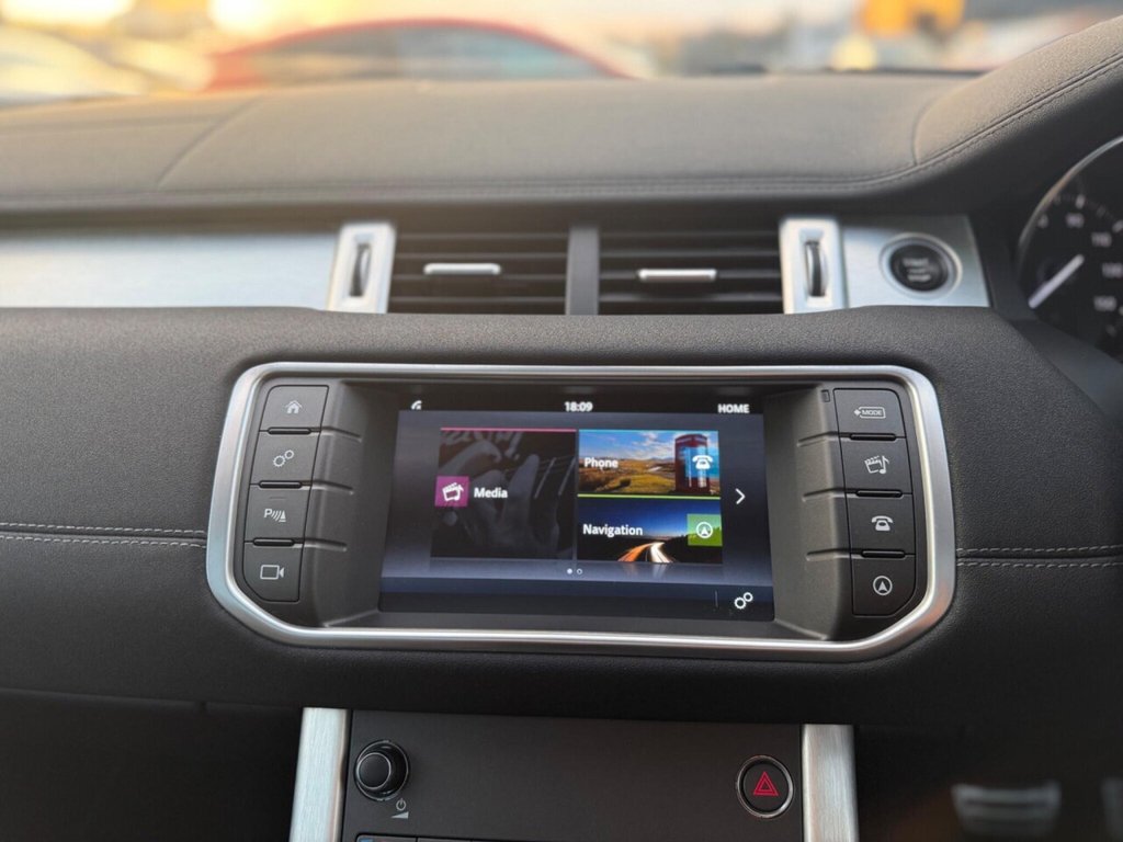 Used Land Rover Range Rover Evoque 2018 for sale - 76147636: Photo 33