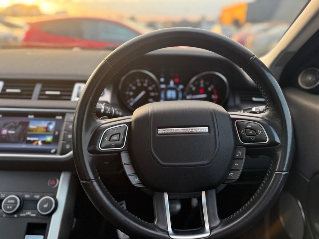 Used Land Rover Range Rover Evoque 2018 for sale - 76147636: Photo 37
