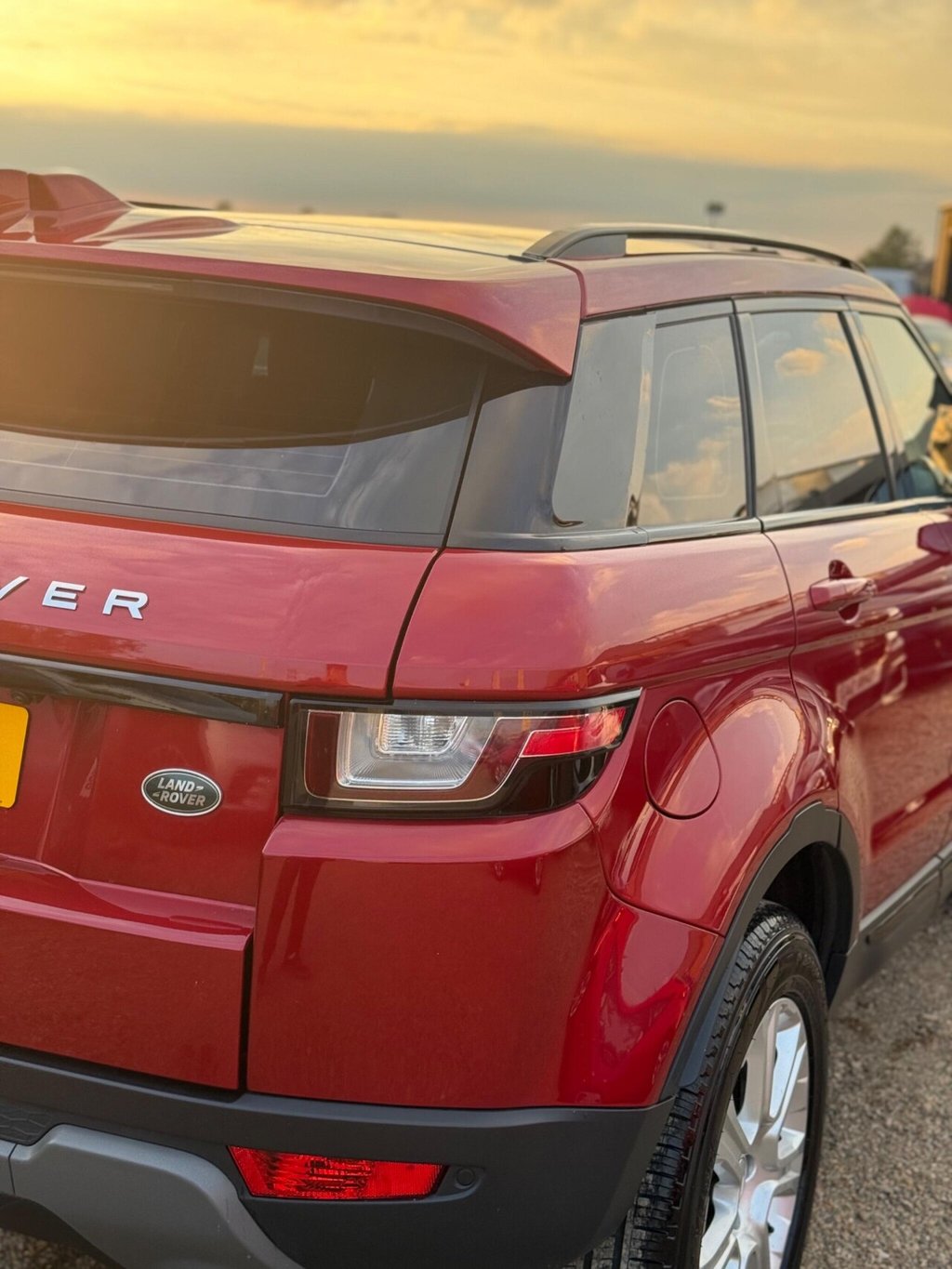Used Land Rover Range Rover Evoque 2018 for sale - 76147636: Photo 5