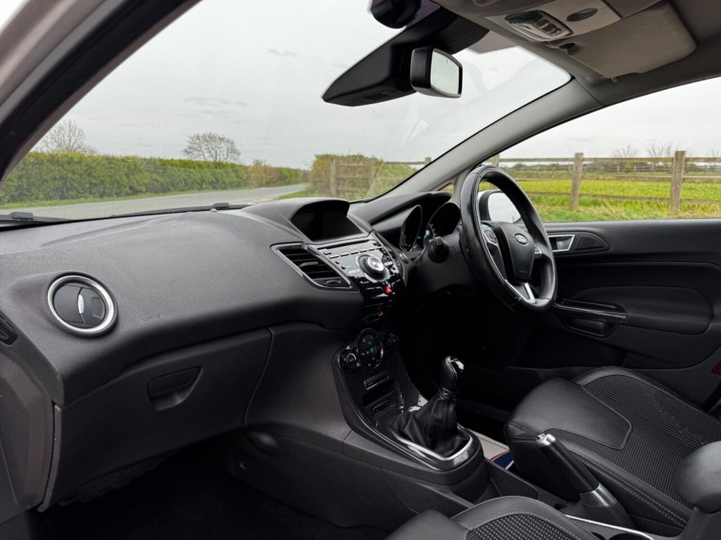 Used Ford Fiesta 2013 for sale - 78215818: Photo 27