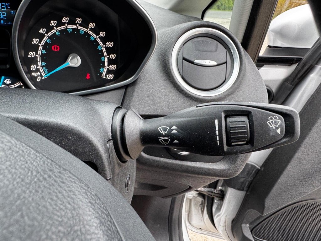 Used Ford Fiesta 2013 for sale - 78215818: Photo 38