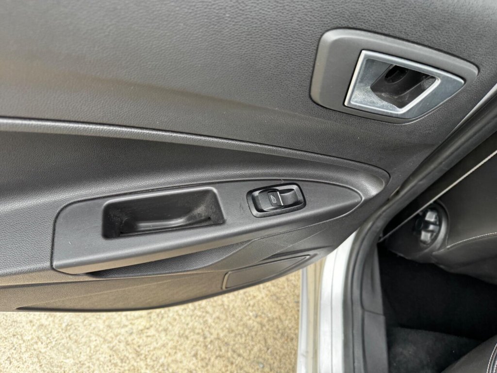 Used Ford Fiesta 2013 for sale - 78215818: Photo 47