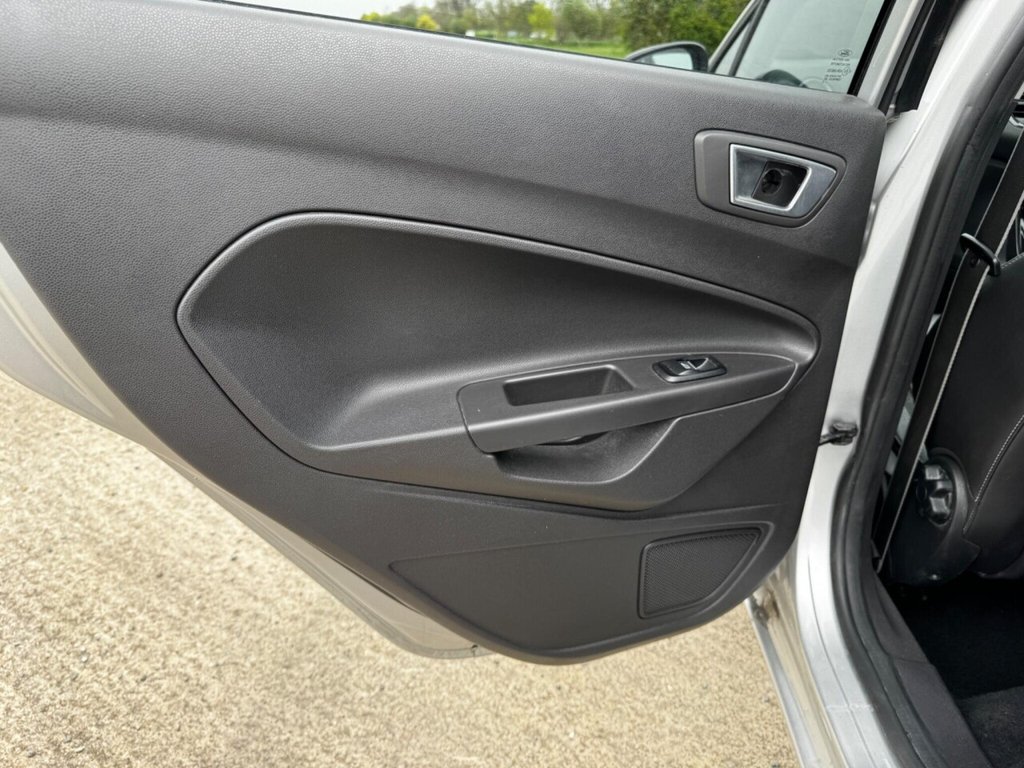 Used Ford Fiesta 2013 for sale - 78215818: Photo 48