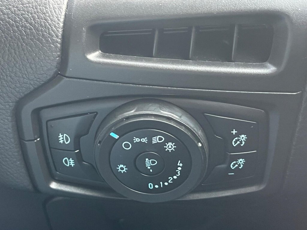 Used Ford Focus 2015 for sale - 77250691: Photo 33