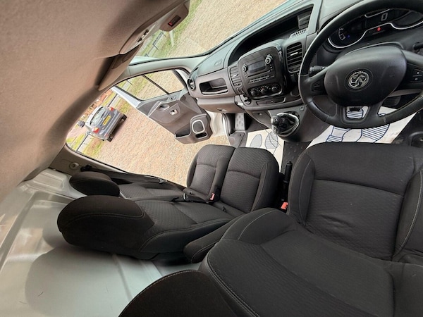 Used Vauxhall Vivaro 2017 for sale - 75136078: Photo 19
