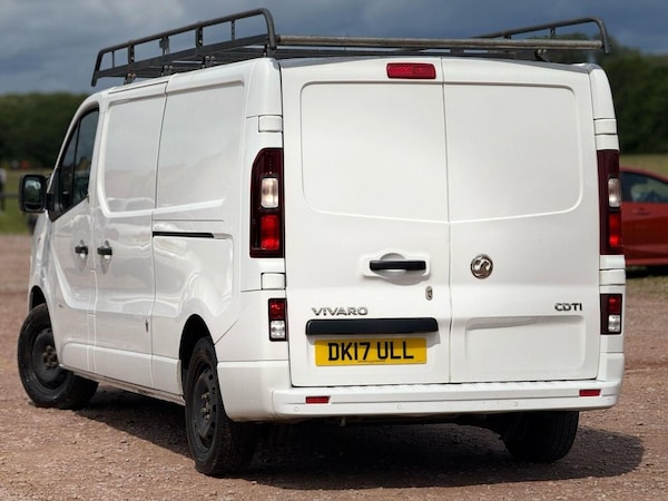 Used Vauxhall Vivaro 2017 for sale - 75136078: Photo 7