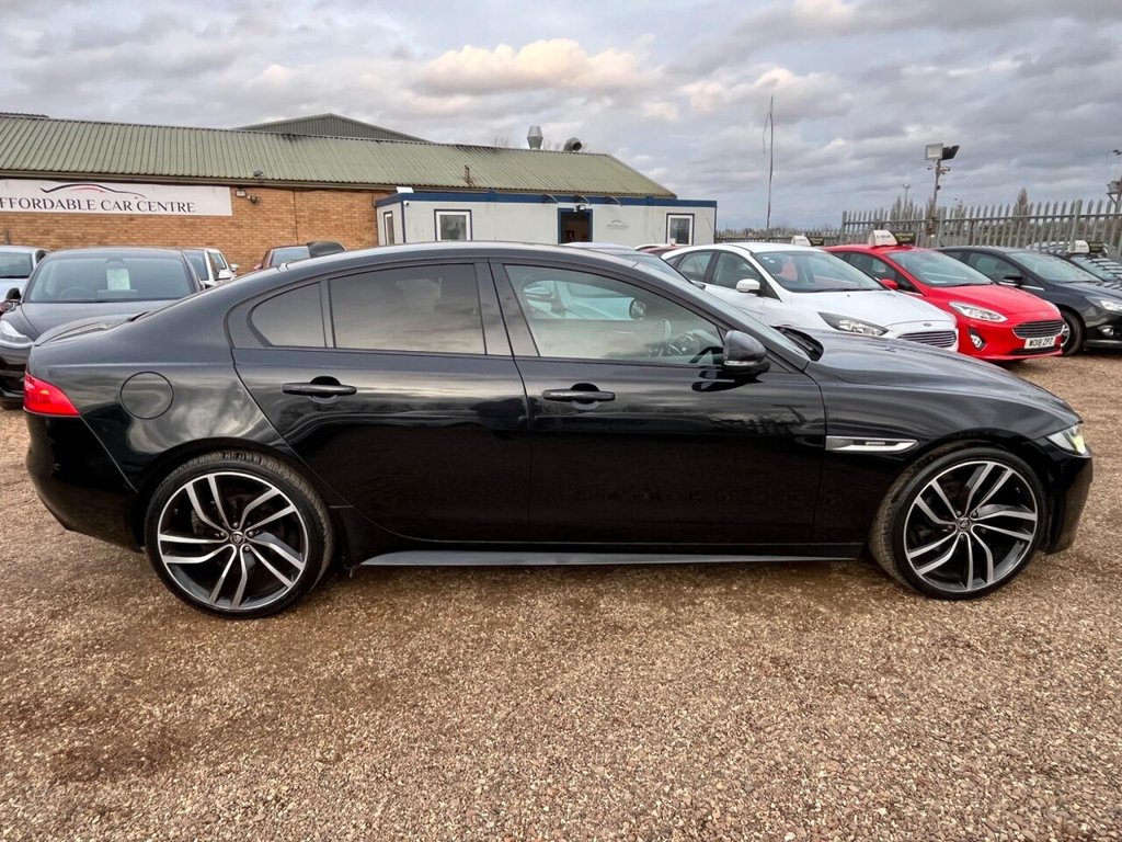 Used Jaguar XE 2017 for sale - 76826513: Photo 11