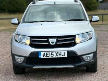 Used Dacia Sandero Stepway 2015 for sale - 75320956: Photo